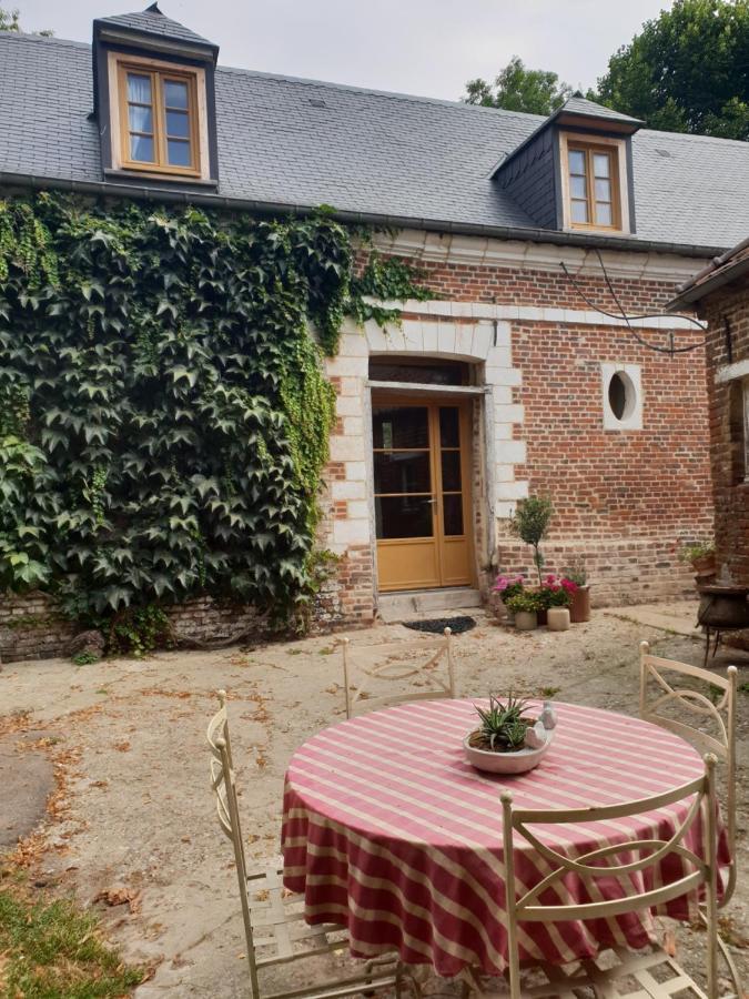 La Tilia Bed and Breakfast Saint-Riquier Exteriör bild